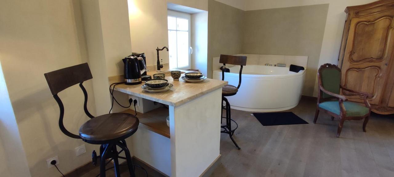 Bed and Breakfast Domaine De Combe Beluze Mison Esterno foto